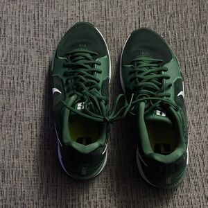 Nike Men's Dark Green Basketball Sneakers